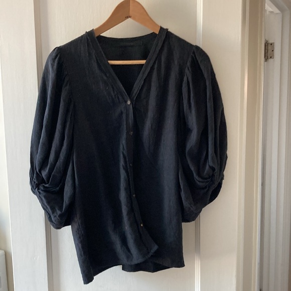 Beautiful Elsa Esturgie Top - Picture 6 of 6